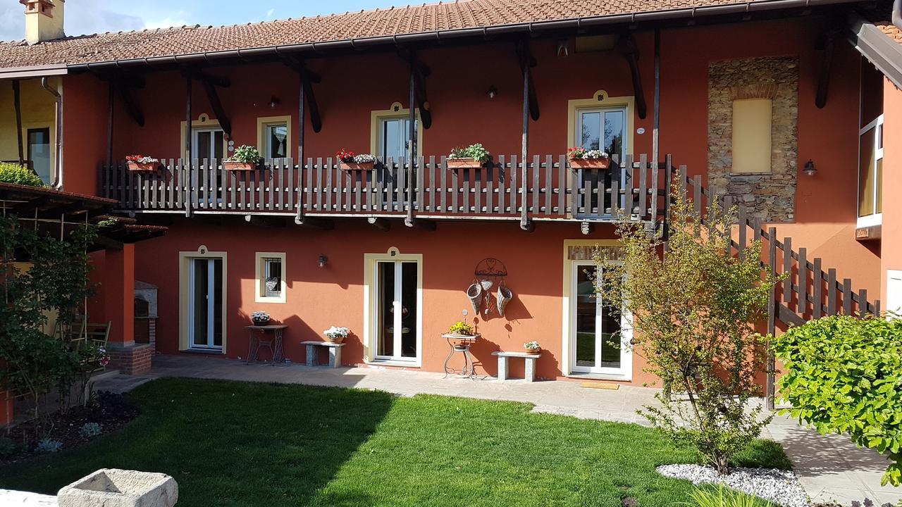 B&B La Cascina Di Monia E Mario Borgo Ticino Exteriér fotografie