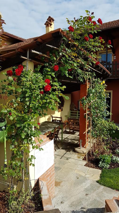 B&B La Cascina Di Monia E Mario Borgo Ticino Exteriér fotografie