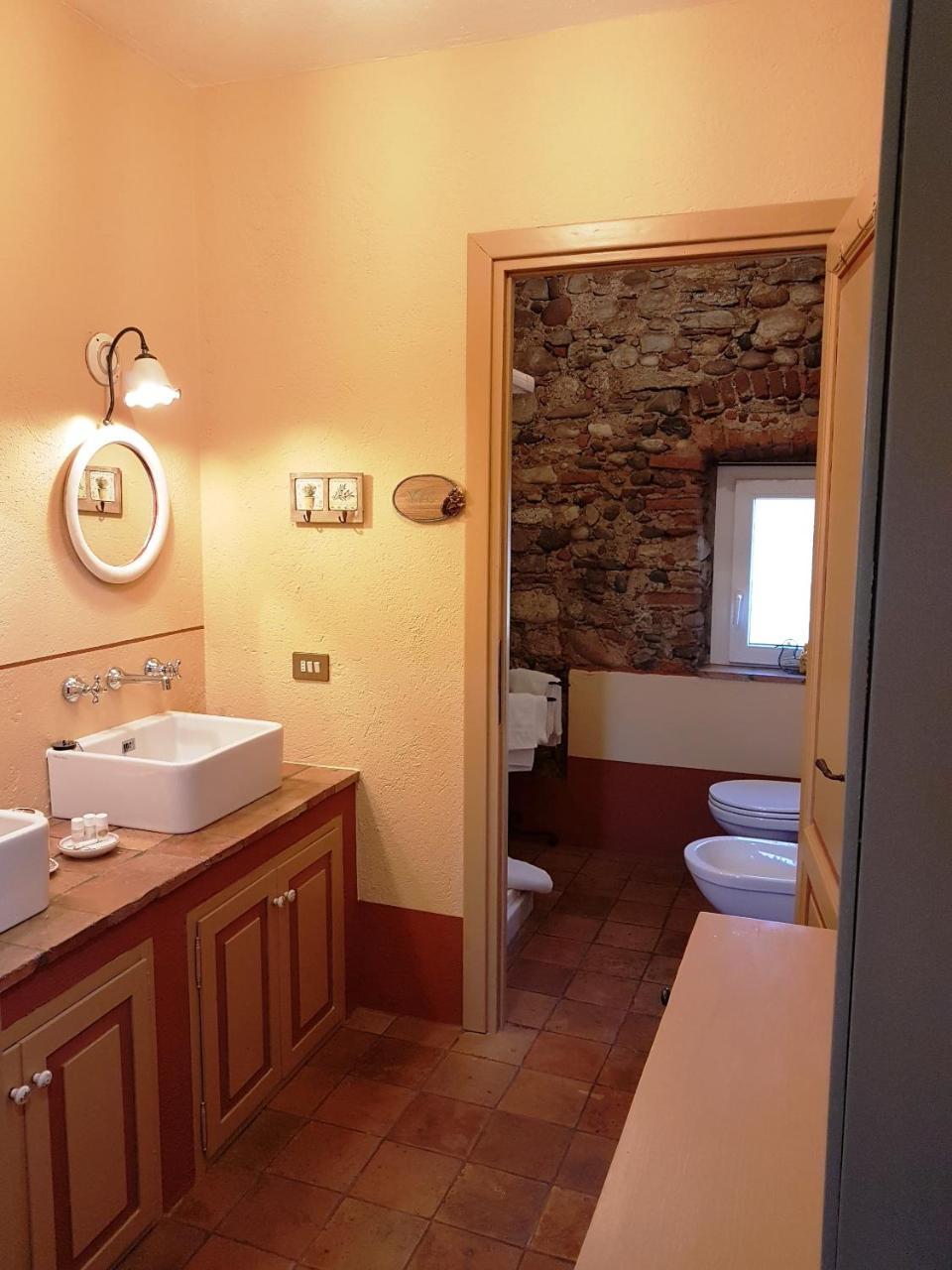B&B La Cascina Di Monia E Mario Borgo Ticino Exteriér fotografie
